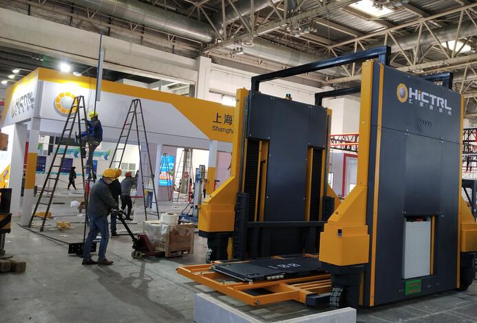 展臺搭建是服務(wù)業(yè)嗎？展臺搭建和展覽設(shè)計是一個意思嗎？